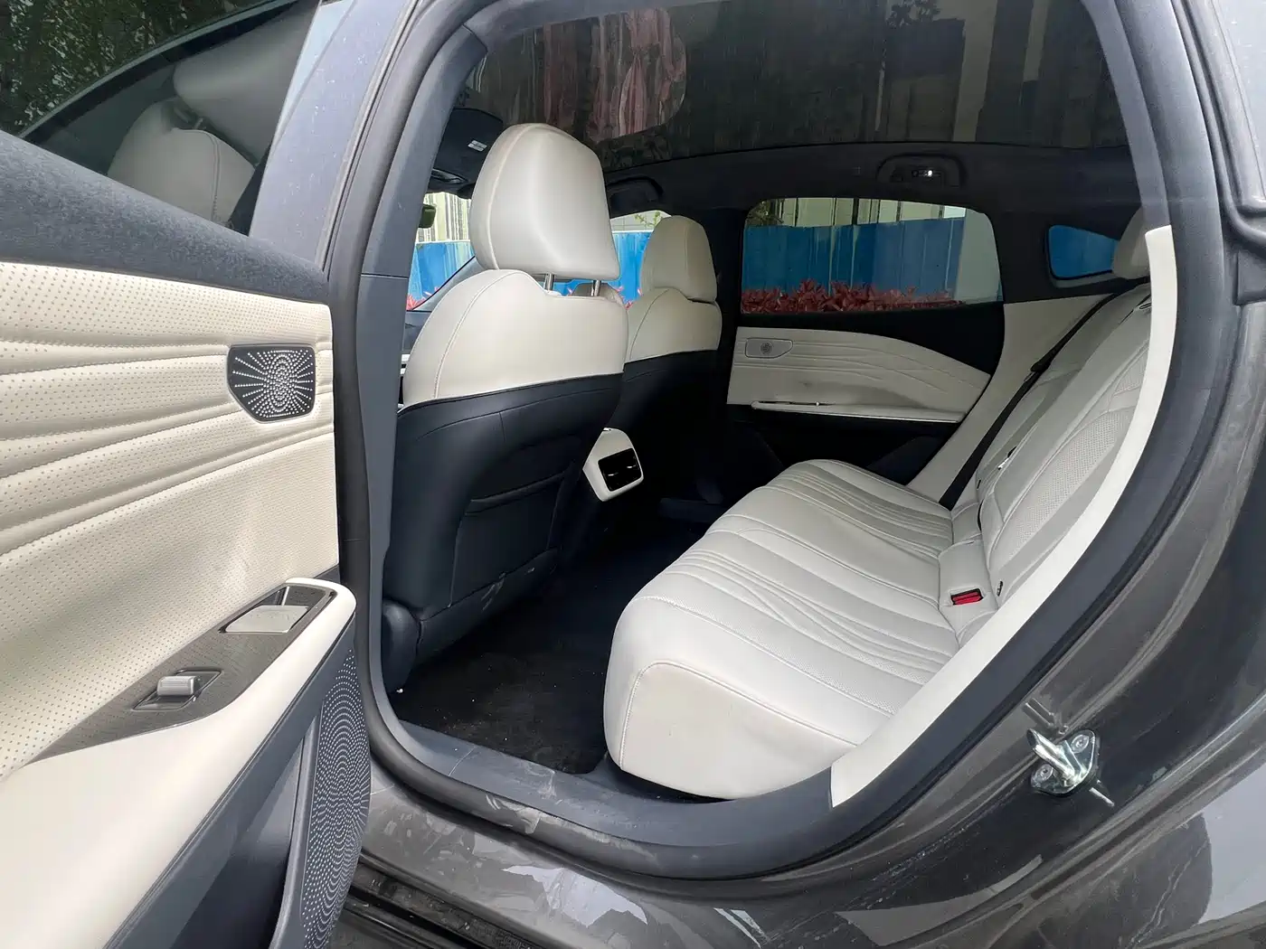 GEELY GALAXY GALAXY E8