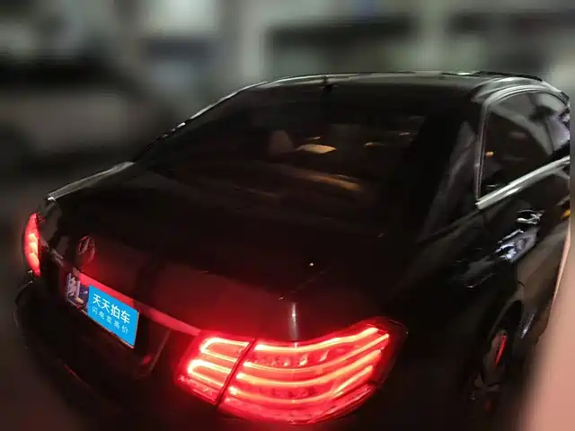 Mercedes-Benz E-Class 2015 Facelift E 200 L Sport — фото 2