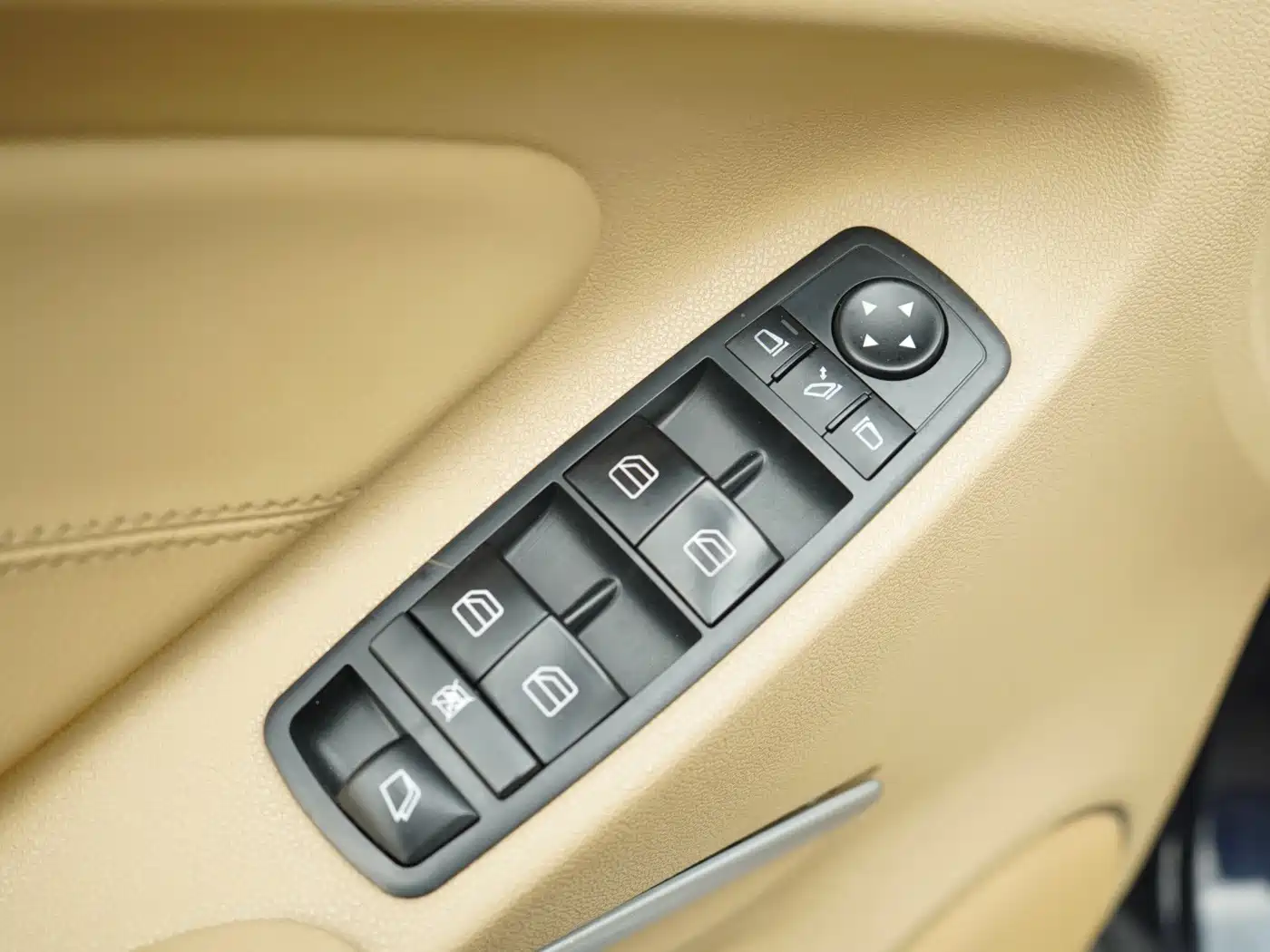 Mercedes-Benz GL-Class фото 7