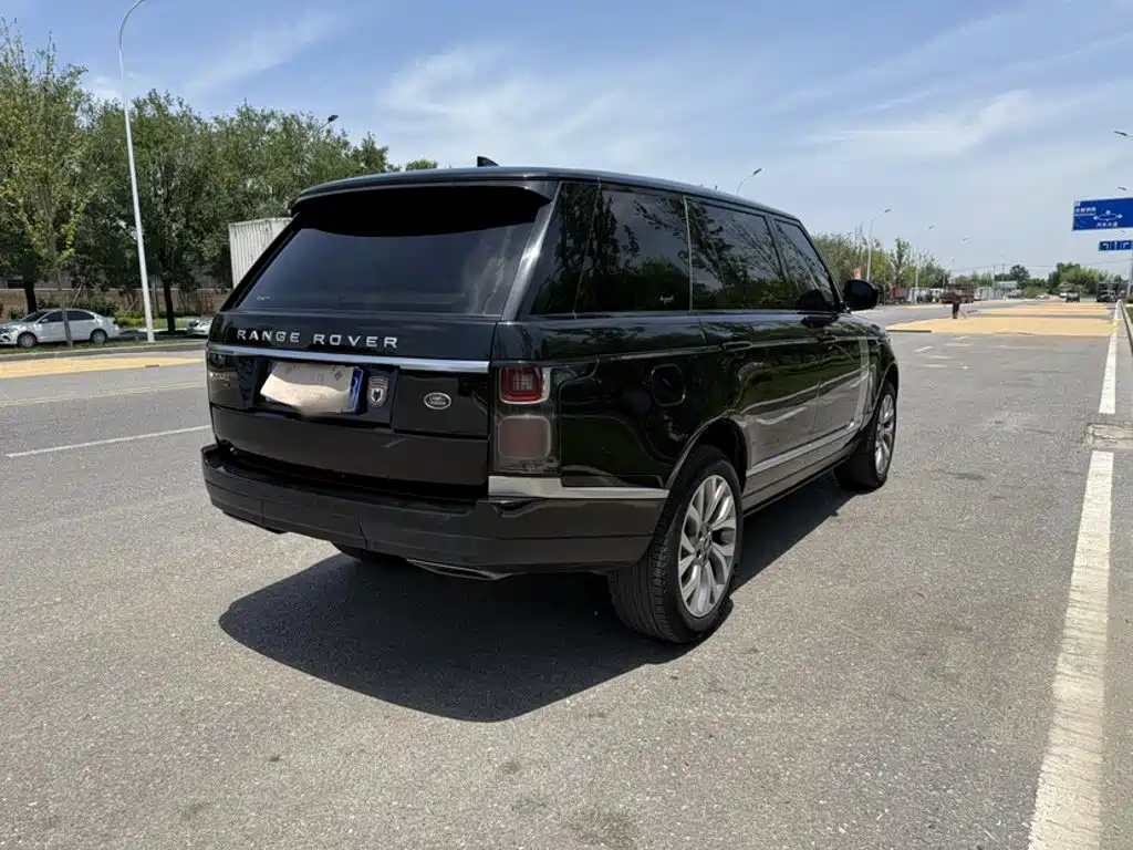 LAND ROVER RANGE ROVER