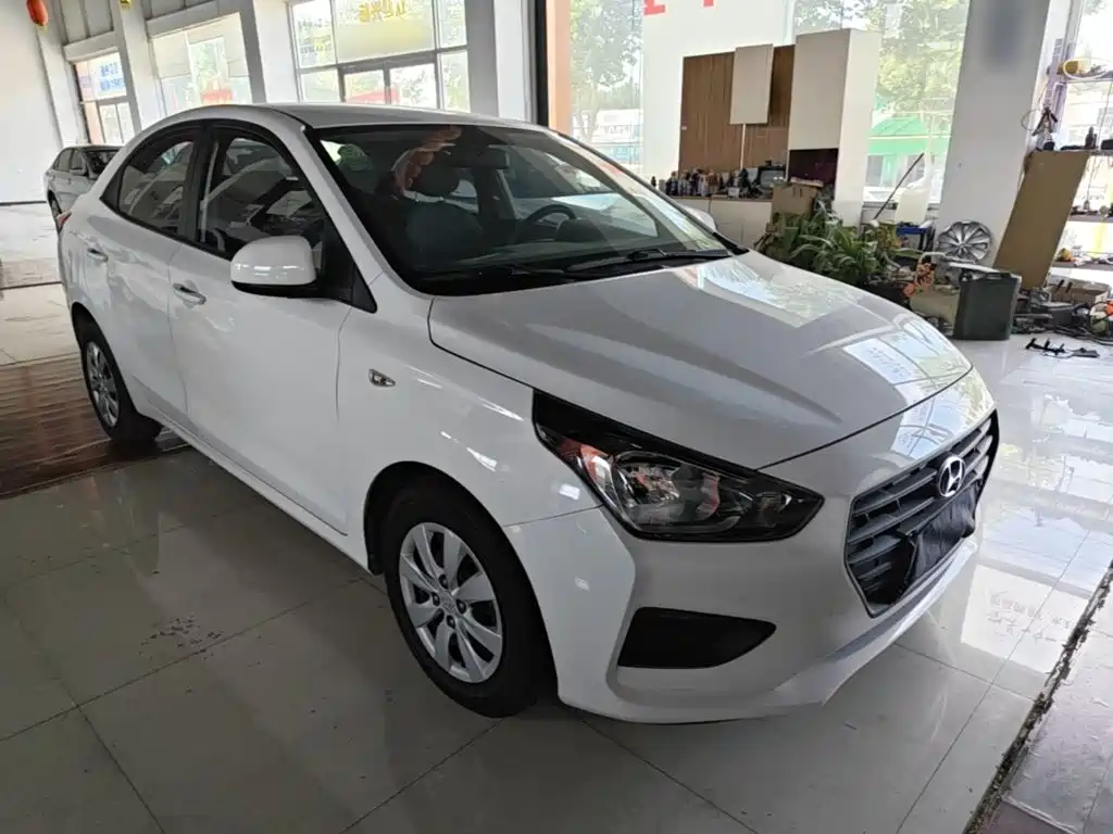 Hyundai Verna 2021 2020 1.4L Manual GL Renewal Edition