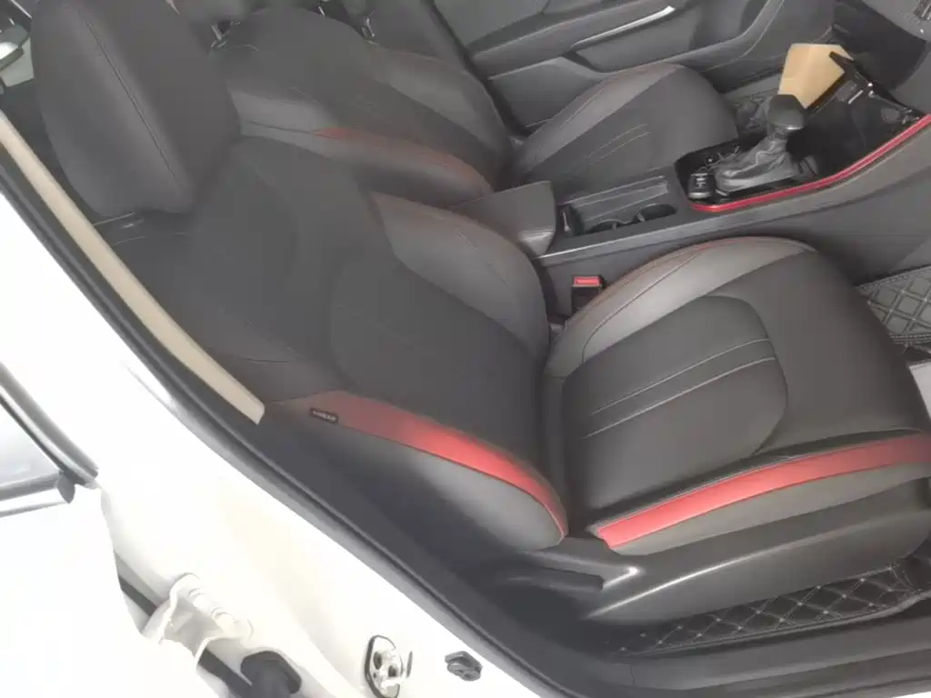 Dongfeng Aeolus Yixuan GS 2022 2021 230T Automatic Star Chaser Edition