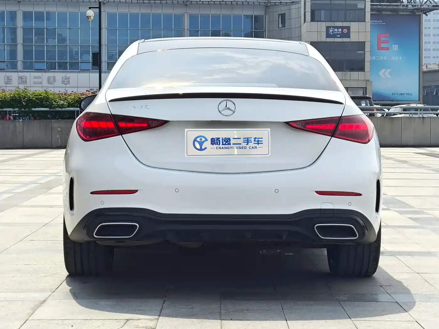 Mercedes-Benz C-Class 2023 Facelift II C 260 L Night Edition фото 5