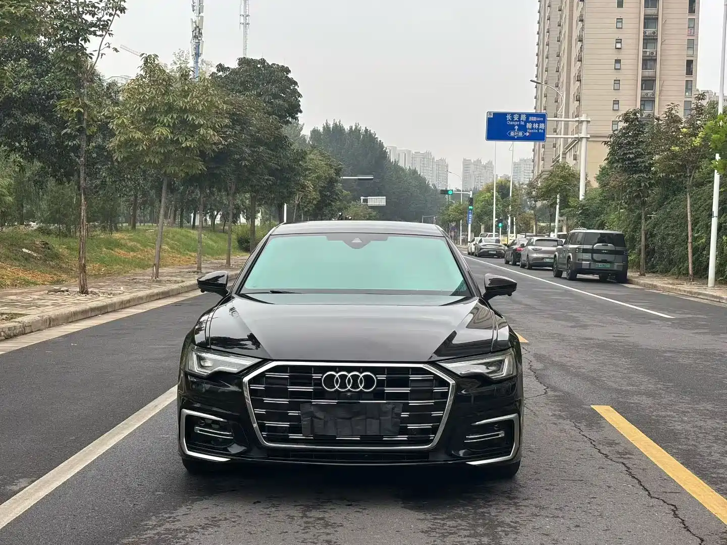 Фото 2 - Audi A6L