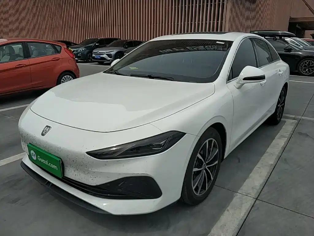 Roewe D7 2025 DMH 125km World Champion Edition