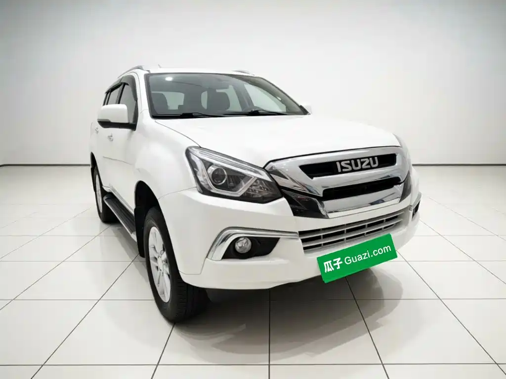 2022 Isuzu mu-X Ranger