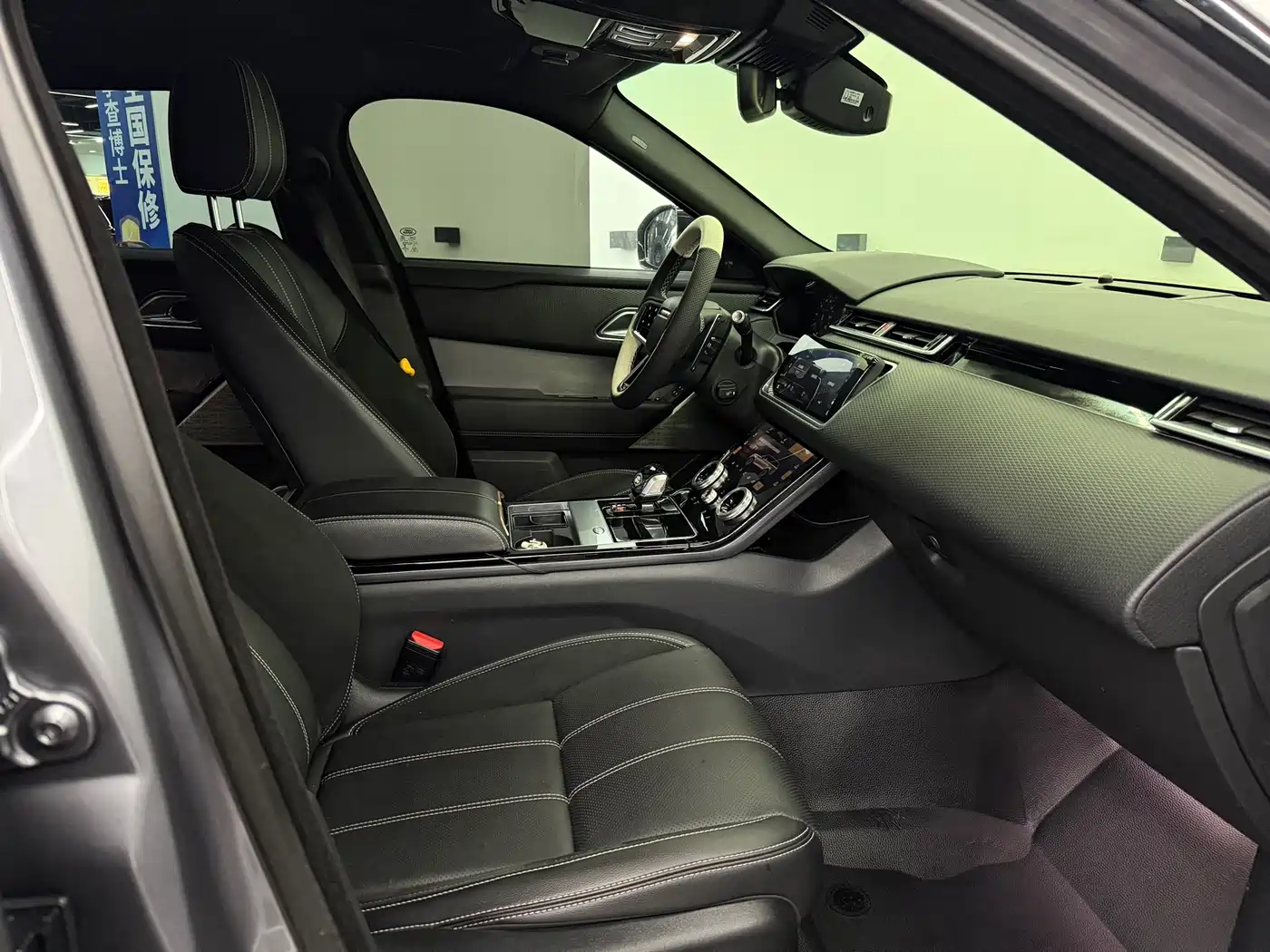 Land Rover Range Rover Velar 2021 P340 R-DYNAMIC SE фото 10