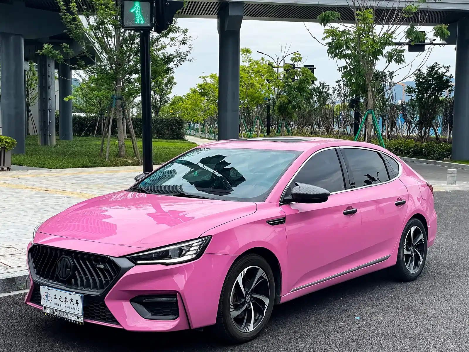 Фото 2 - MG MG6