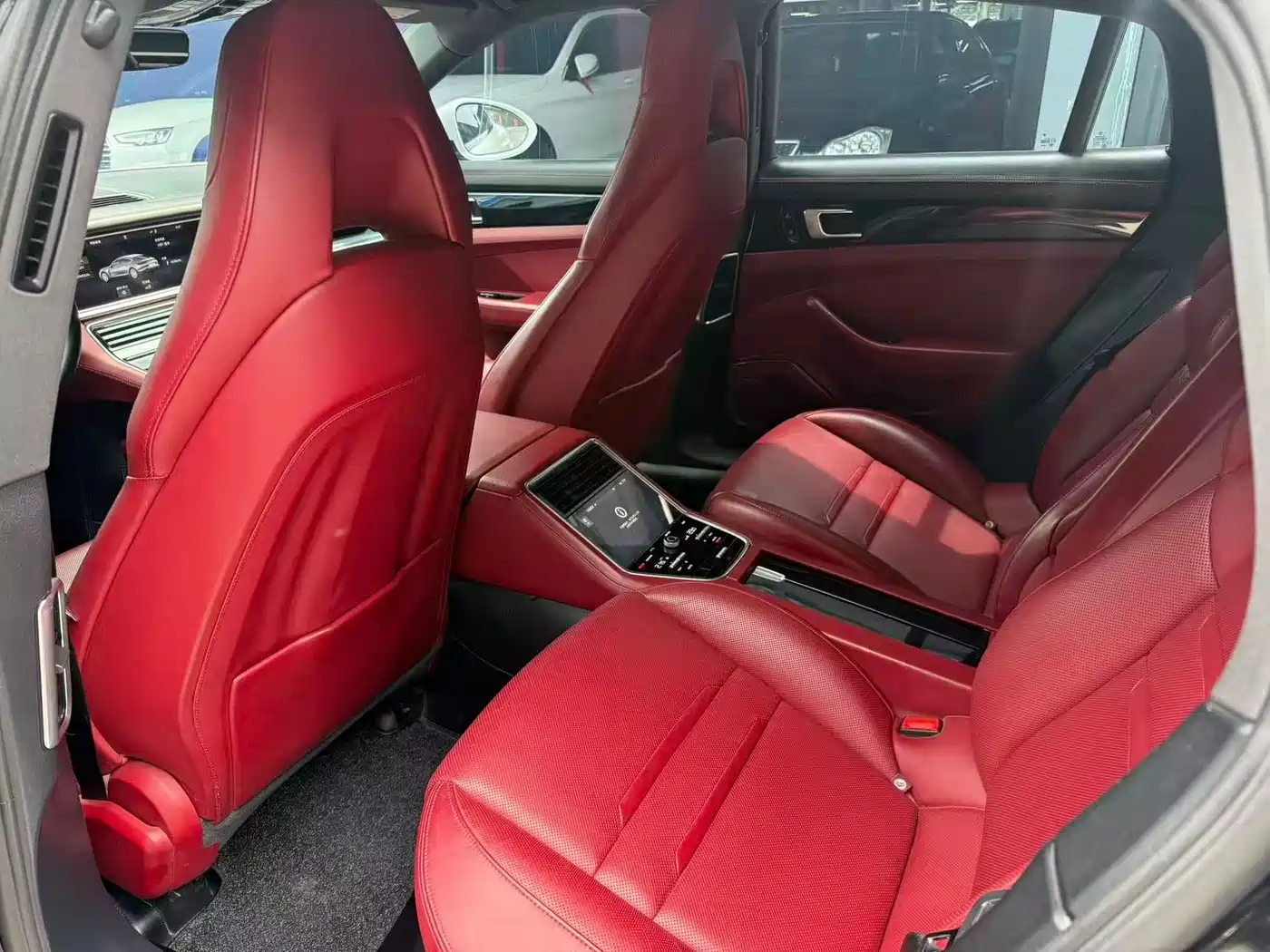 Porsche Panamera 2019 Panamera 2.9T фото 6