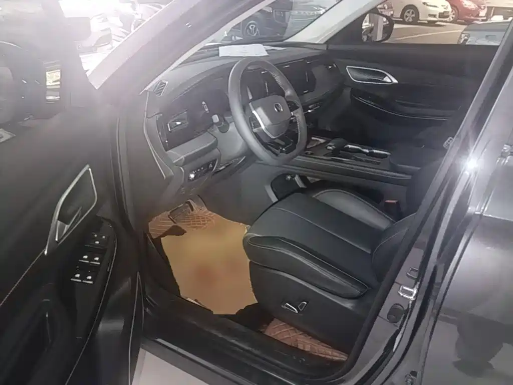 Changan X7 PLUS 2024 2024 1.5T Automatic Premium 7-Seater