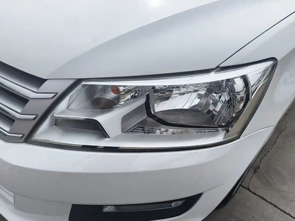 Фото 24 - Volkswagen Santana