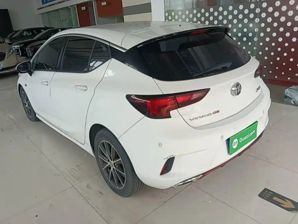 Фото 5 - Buick Verano