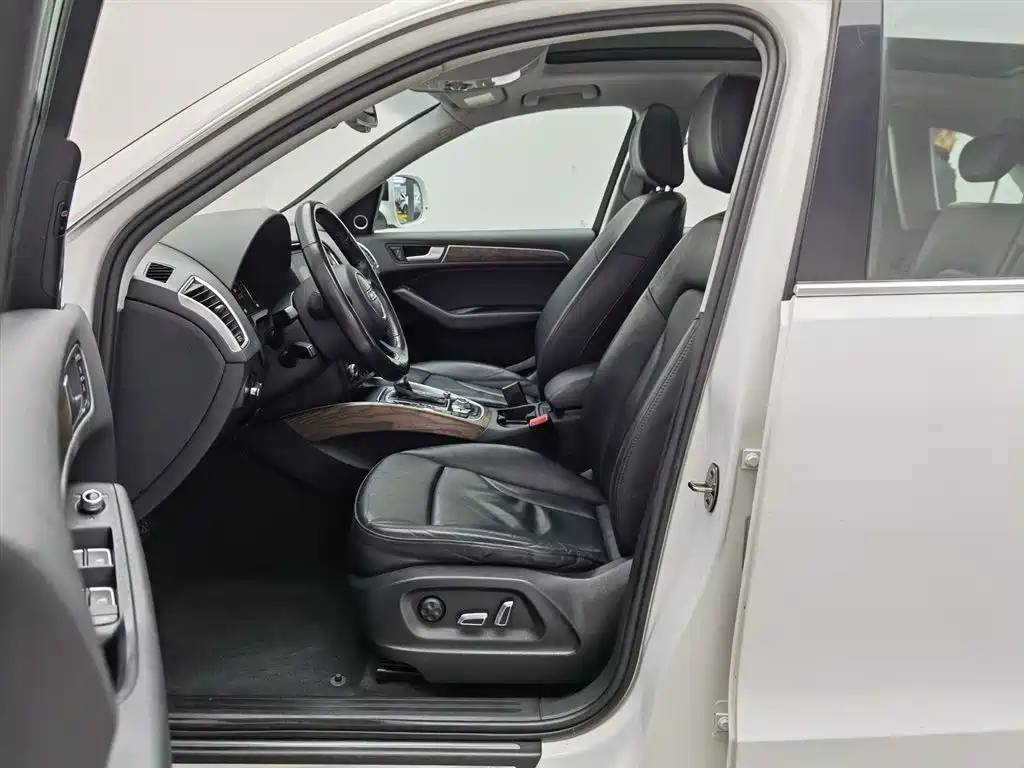 Audi Q5 2013 40 TFSI Comfort фото 10