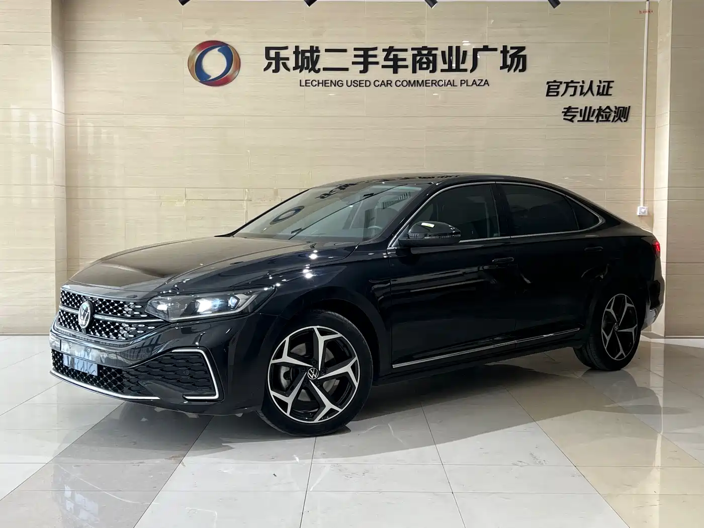 Volkswagen Passat 2024 380TSI Starlight Dragon Soaring Edition
