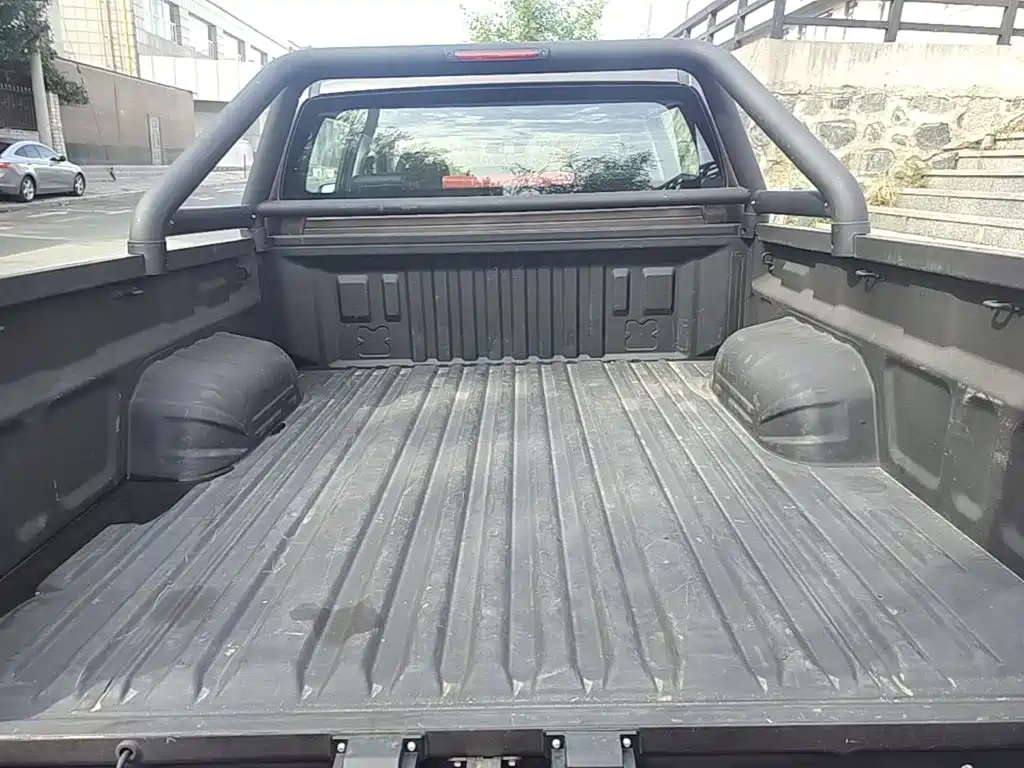 Huanghai Weilong 2020 2019 2.4T Gasoline Automatic 2WD Sport 4K22D4T