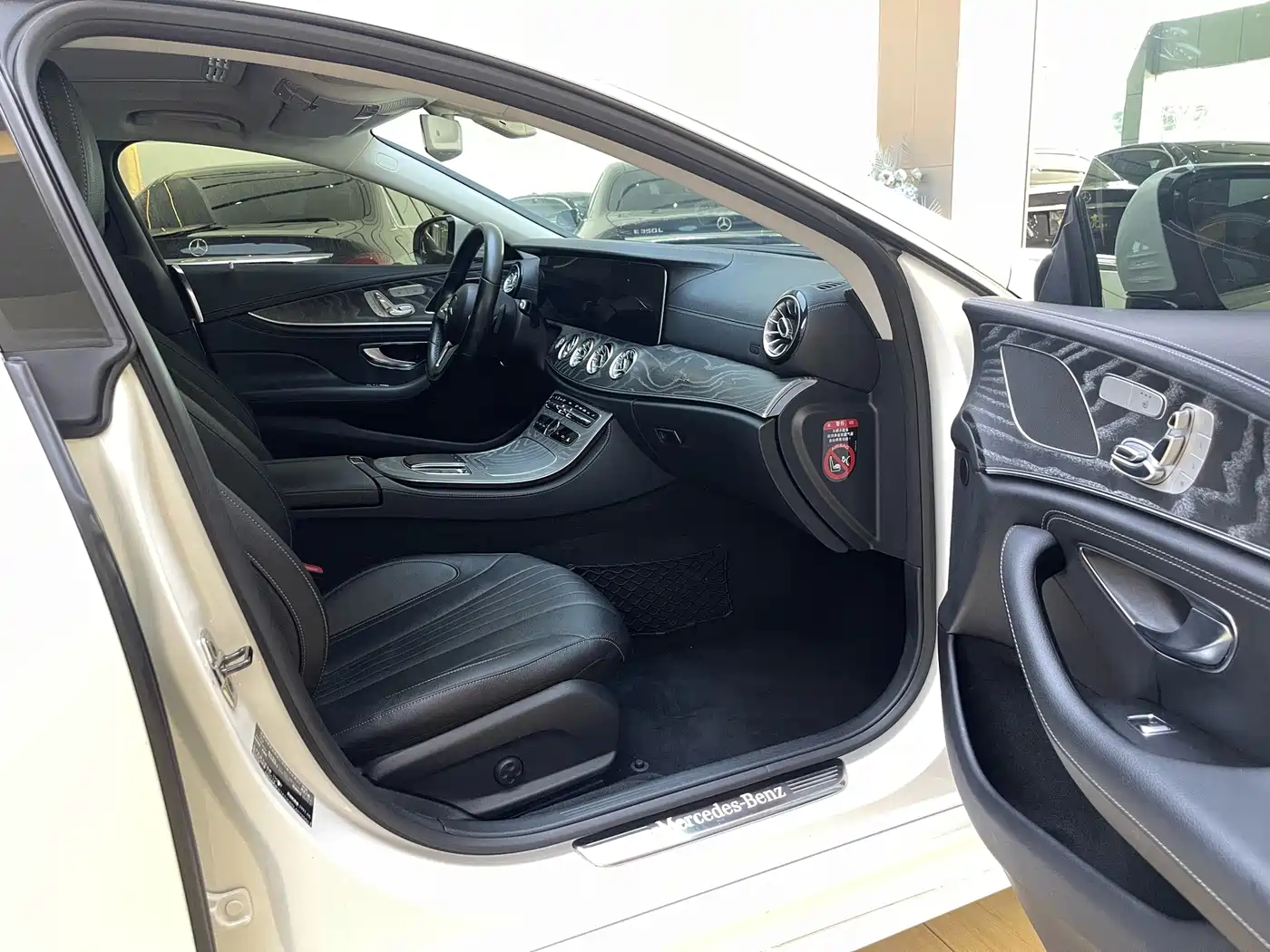 Mercedes-Benz CLS 2020 CLS 300 Dynamic фото 9