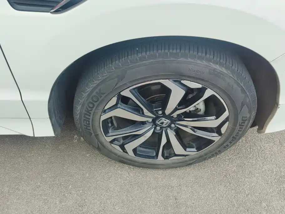 Honda UR-V 2019 2017 240TURBO 2WD Classic Edition China V