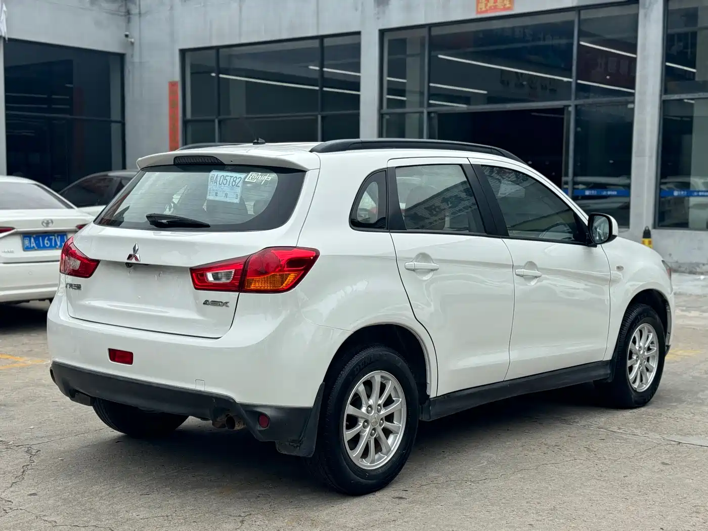 Mitsubishi ASX 2015 2013 1.6L Manual 2WD Standard