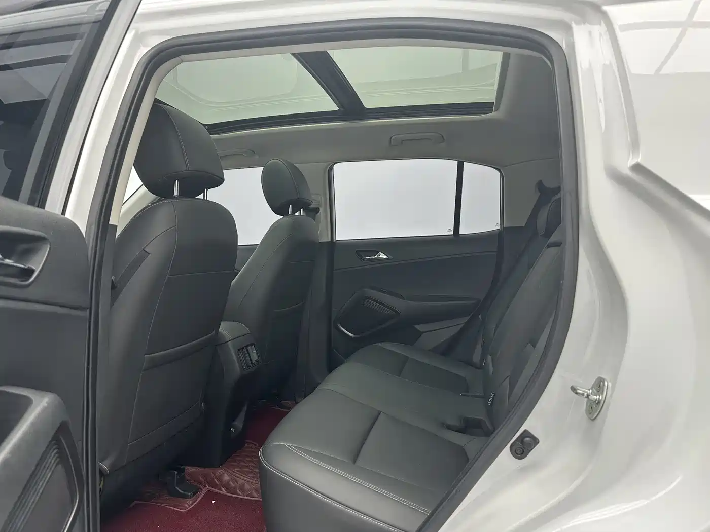 Hyundai Beijing Hyundai ix35 2021 240TGDi DCT 2WD GLS Leading Edition фото 6