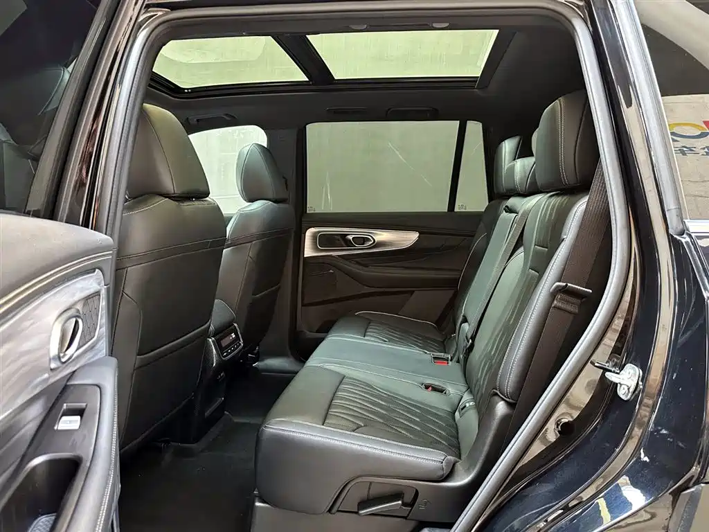 GAC Trumpchi Trumpchi GS8 2024 Navigator Series 2.0TGDI 2WD Luxury Smart Connect Edition фото 10