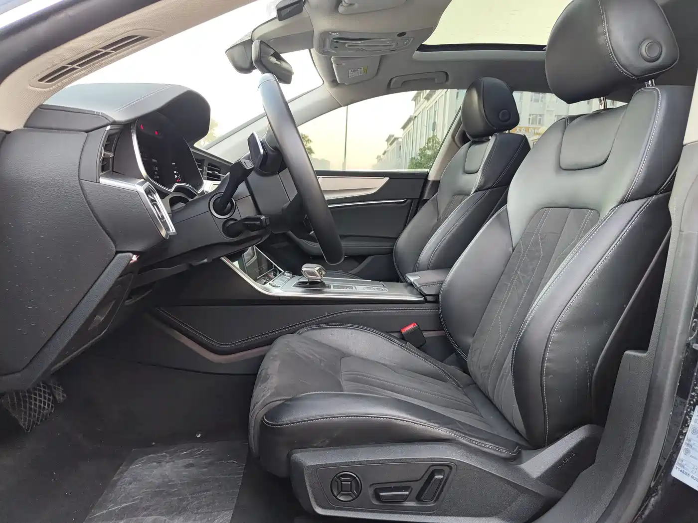 AUDI A7L