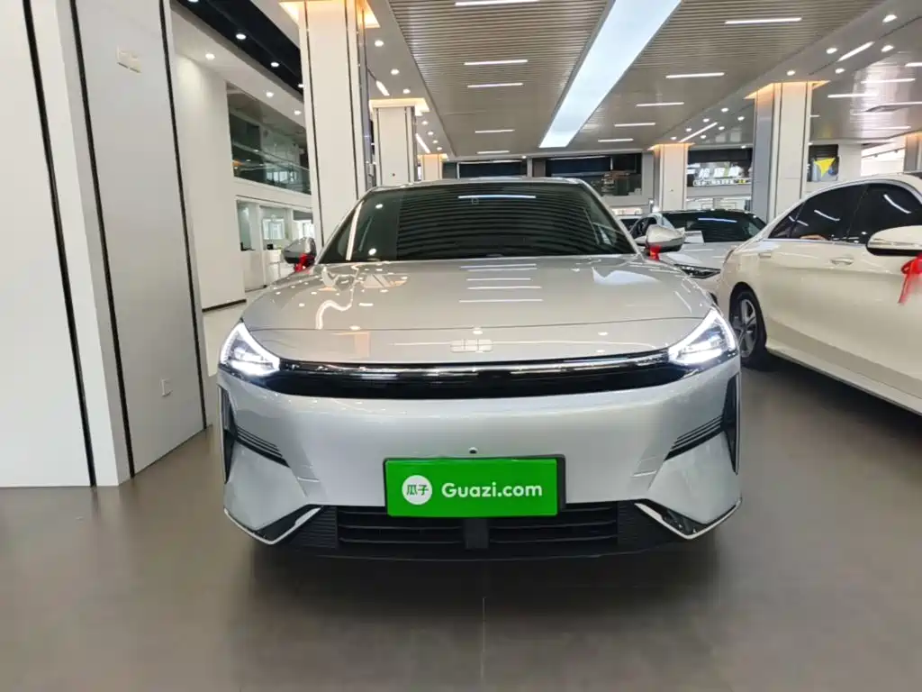 Geely Galaxy Galaxy L6 2025 2025 EM-i 60km Explorer Edition