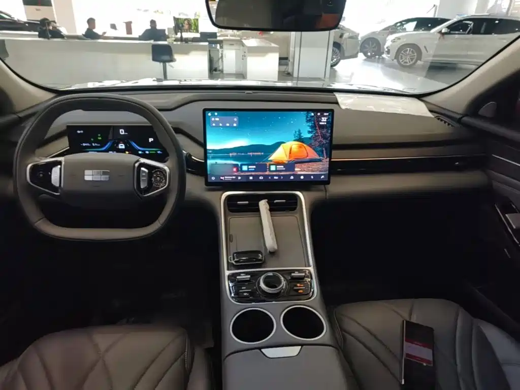 Geely Galaxy Galaxy L6 2025 2025 EM-i 60km Explorer Edition