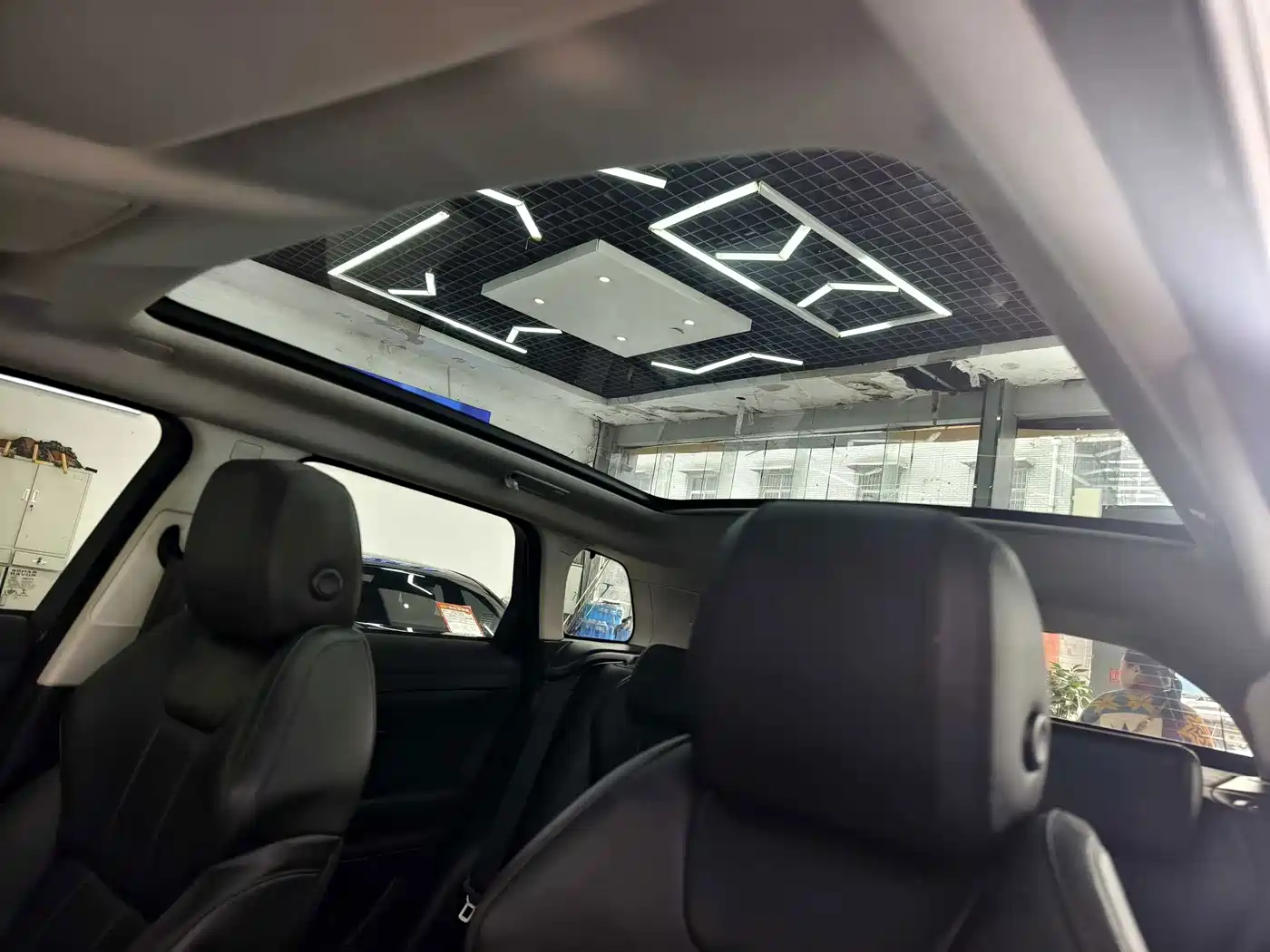 Land Rover Range Rover Evoque 2017 2017 2.0T SE Smart Shine Edition