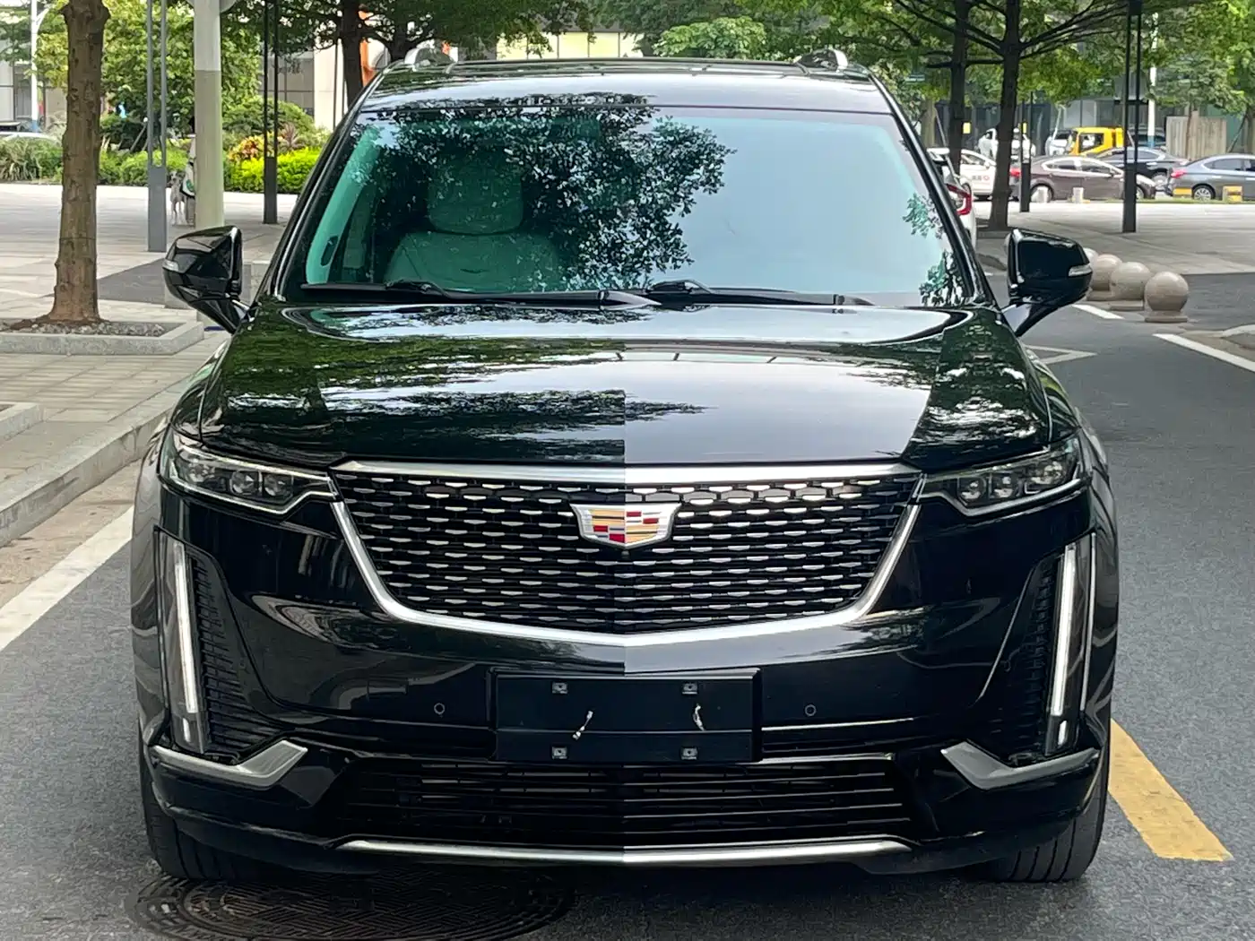 CADILLAC XT6