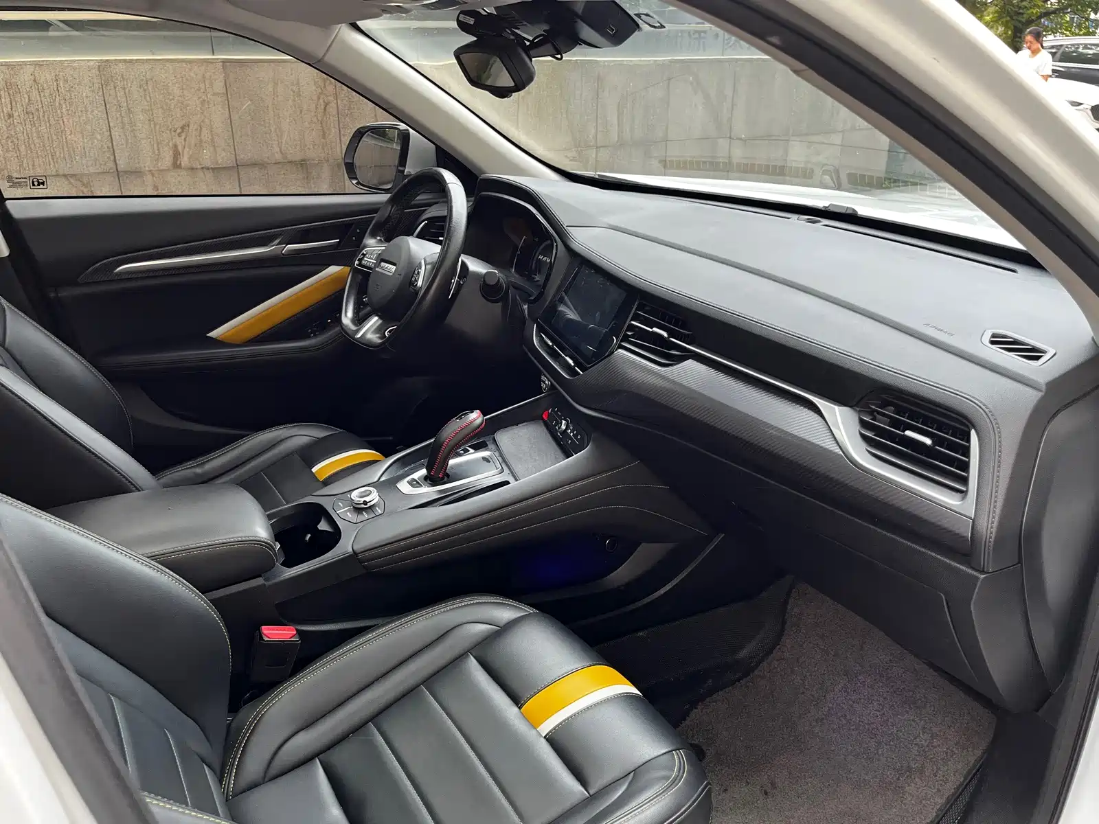 Фото 13 - Haval F7x