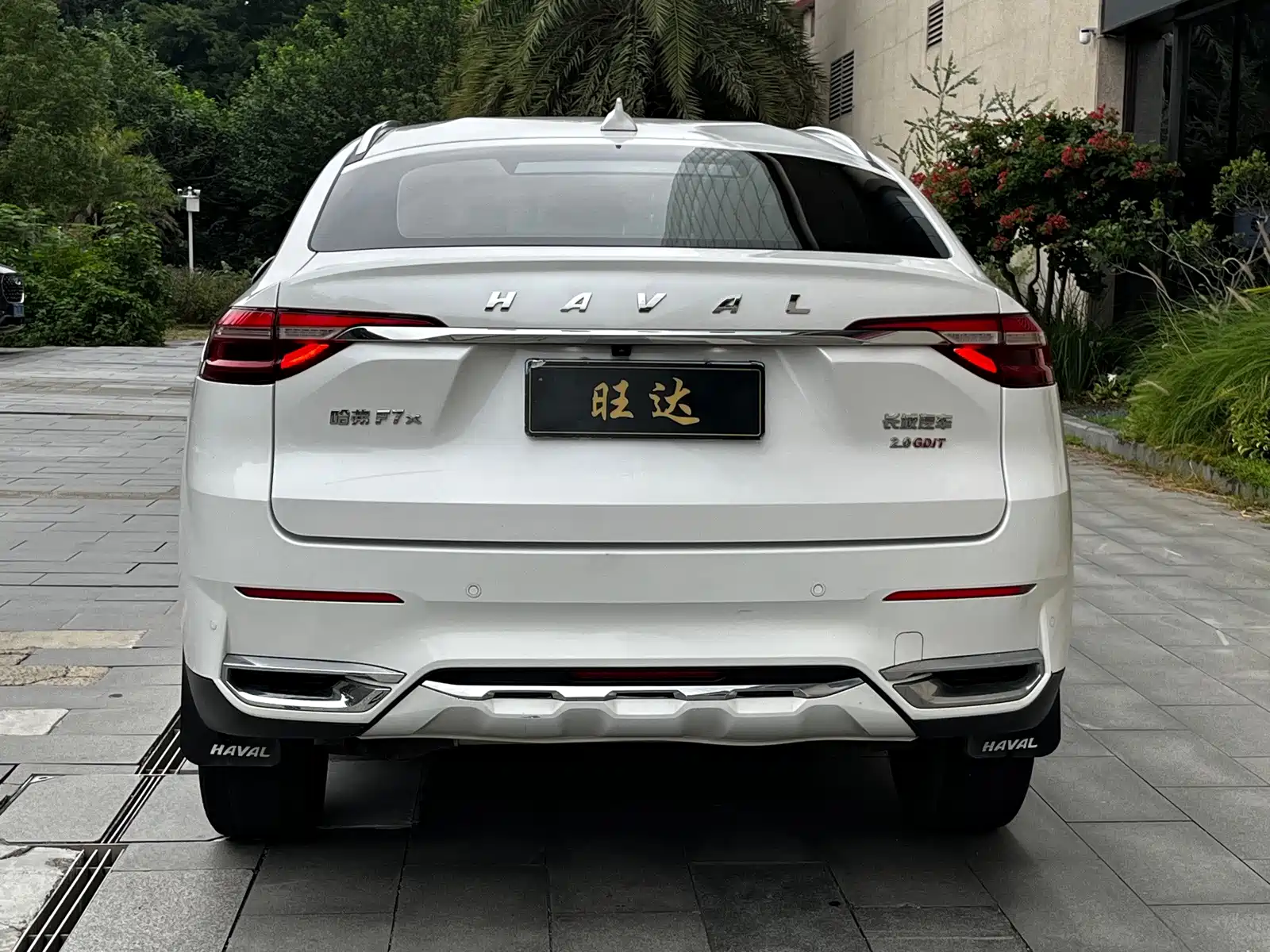 Фото 8 - Haval F7x
