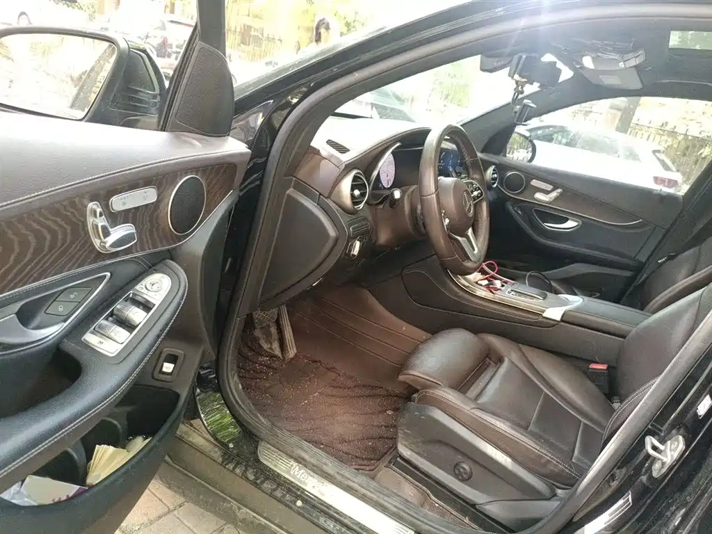 Mercedes-Benz GLC 2020 Facelift GLC 260 L 4MATIC Luxury фото 14