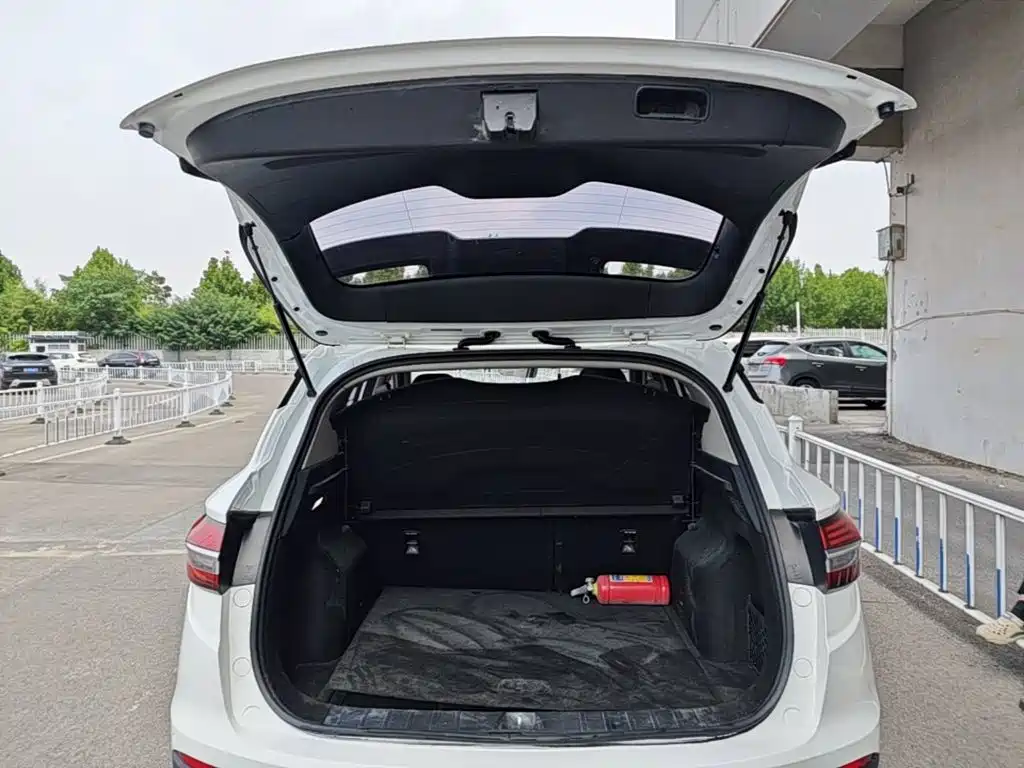 Photo 19 - Geely Coolray