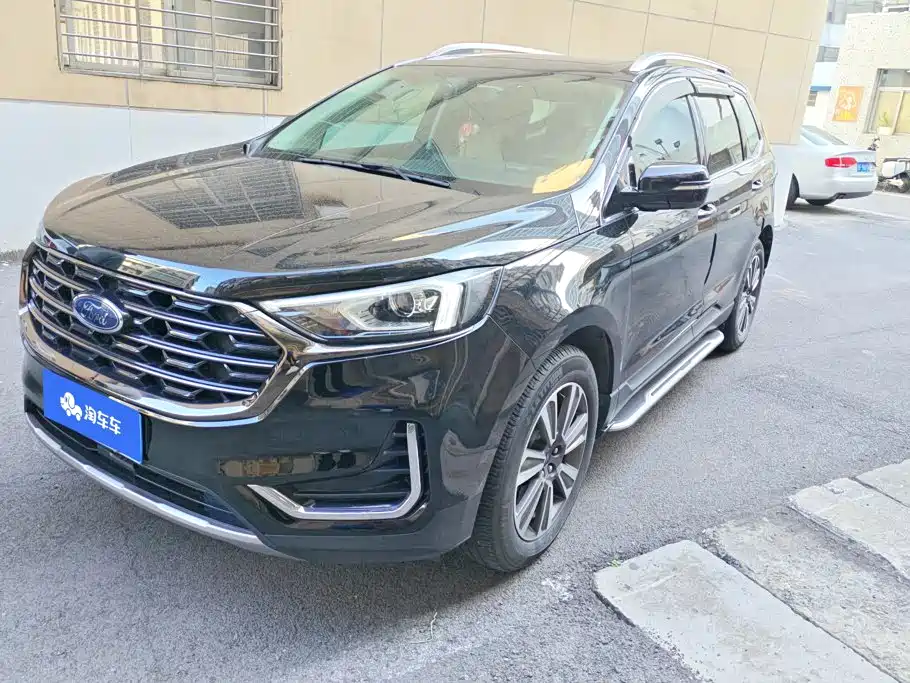 Photo 1 - Ford Edge