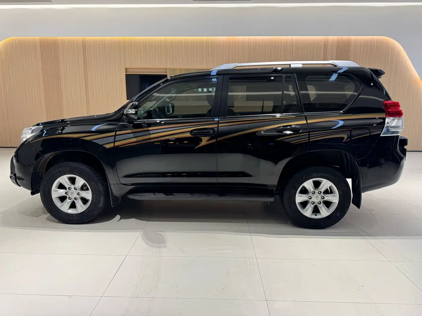 Toyota Prado (Import) фото 3