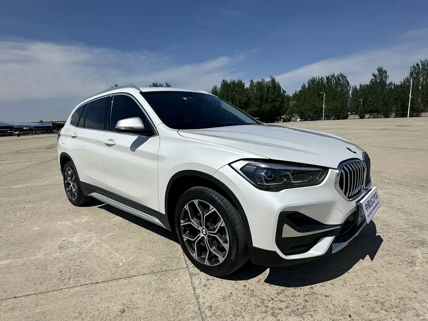 BMW X1 2022 sDrive20Li Premium фото 3