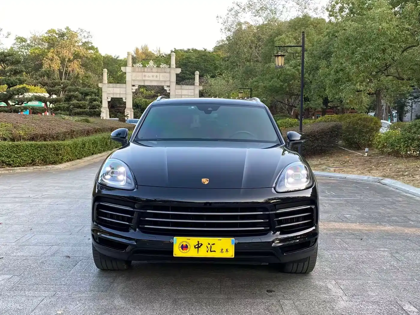 PORSCHE CAYENNE