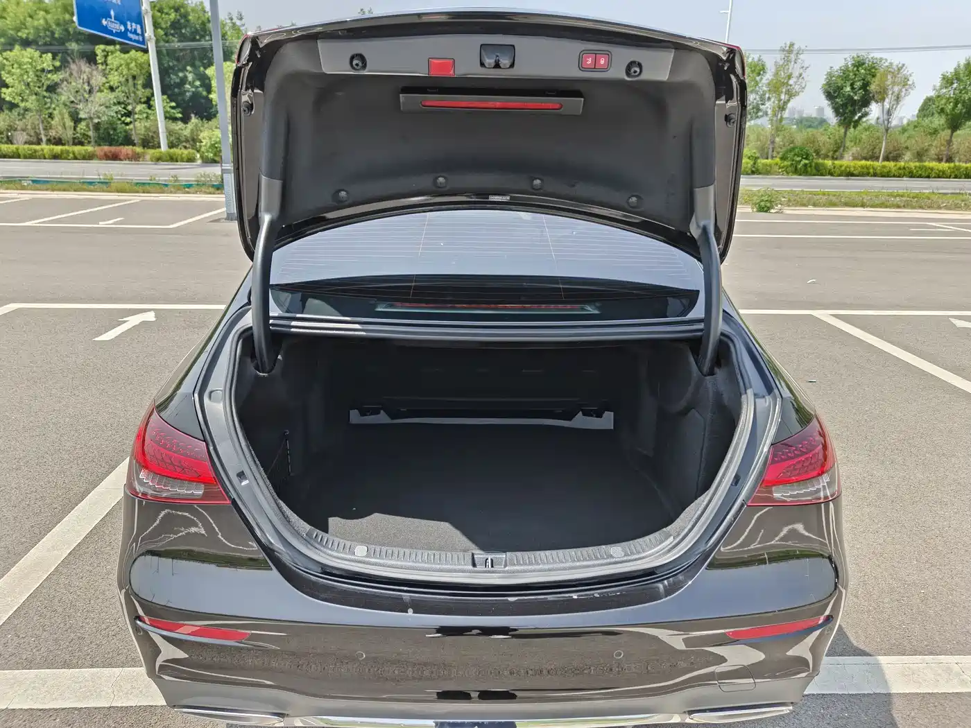 Mercedes-Benz E-Class 2021 Facelift E 300 L Sport Fashion фото 23