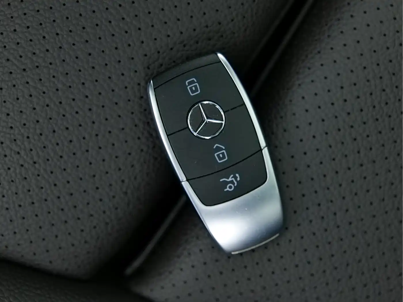 Mercedes-Benz GLC 2020 GLC 260 L 4MATIC Luxury фото 19