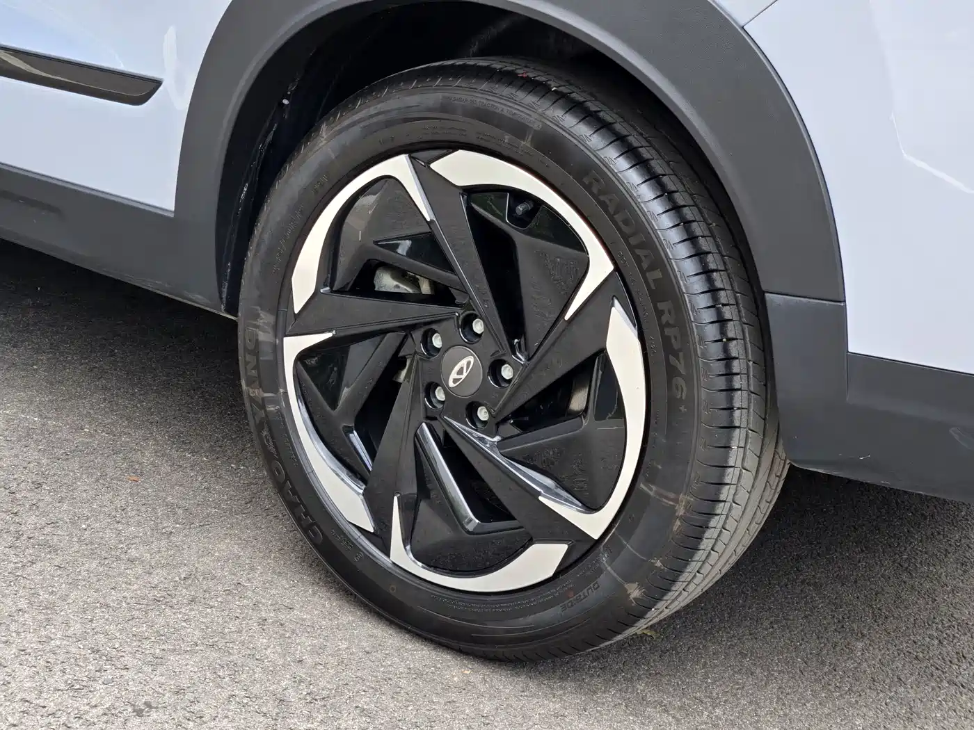 Фото 10 - Chery Tiggo 7 C-DM