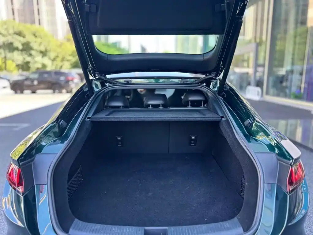 2026 MG MG7
