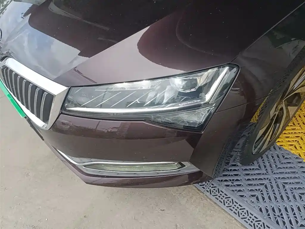Škoda Superb 2019 TSI330 DSG Luxury Edition фото 24