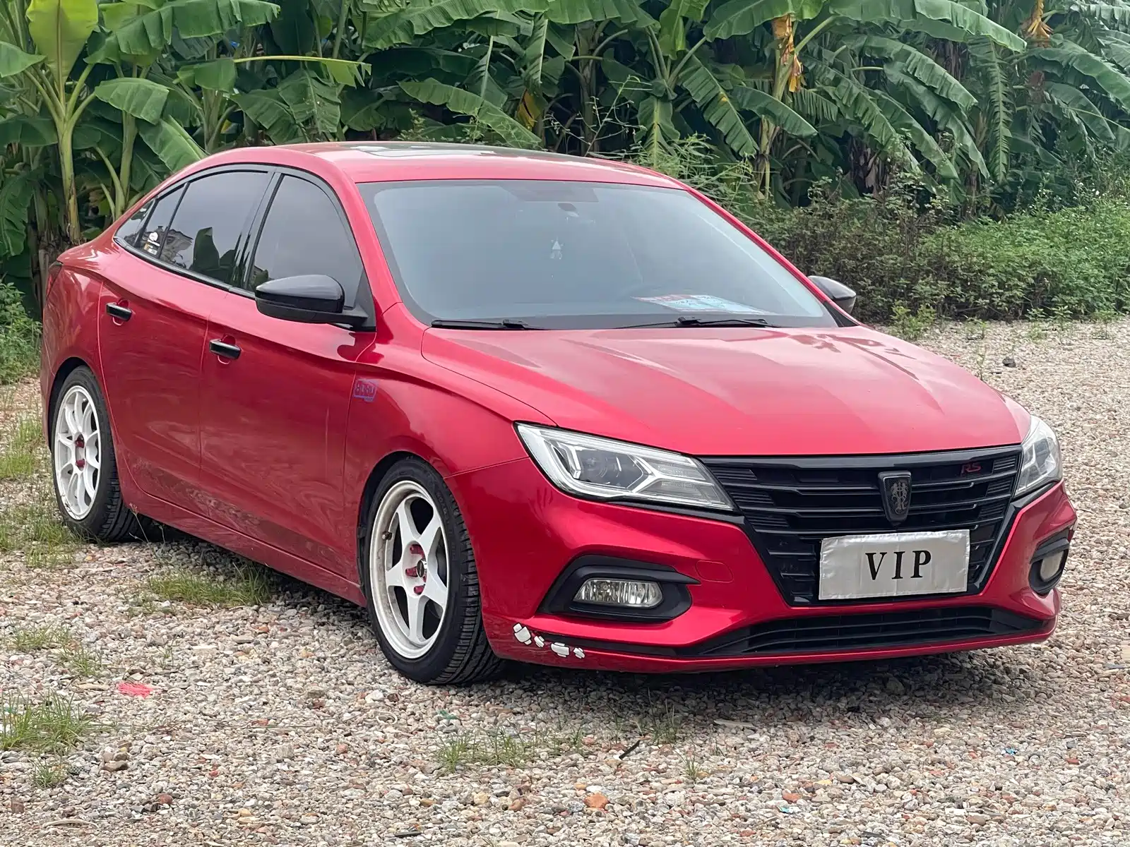 Фото 3 - Roewe i5