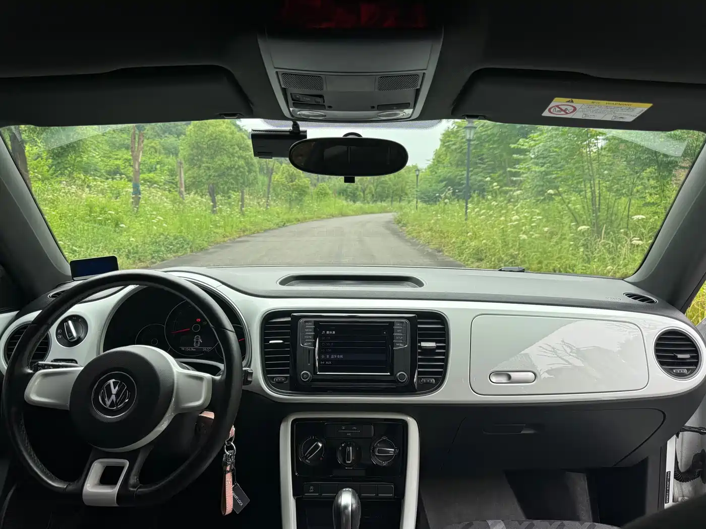 Volkswagen Beetle 2019 180TSI Collector's Edition фото 9