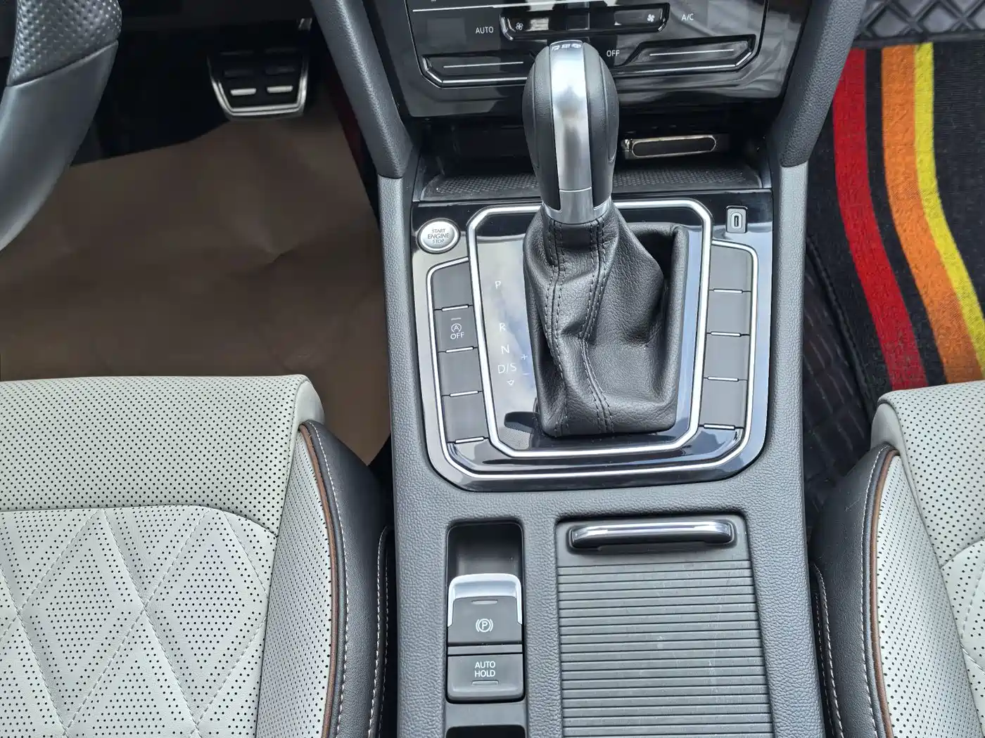Volkswagen Magotan 2025 2025 Popular Edition 330TSI DSG Luxury
