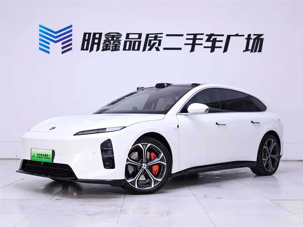 NIO NIO ET5T