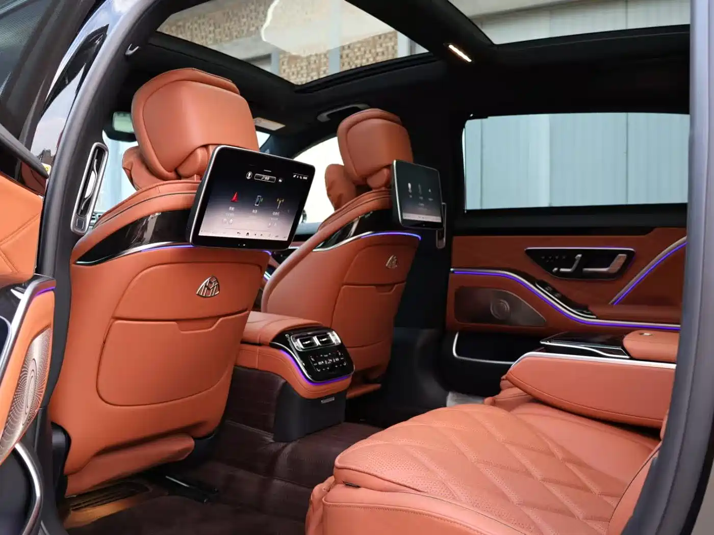 Фото 12 - Mercedes-Benz Maybach S-Class