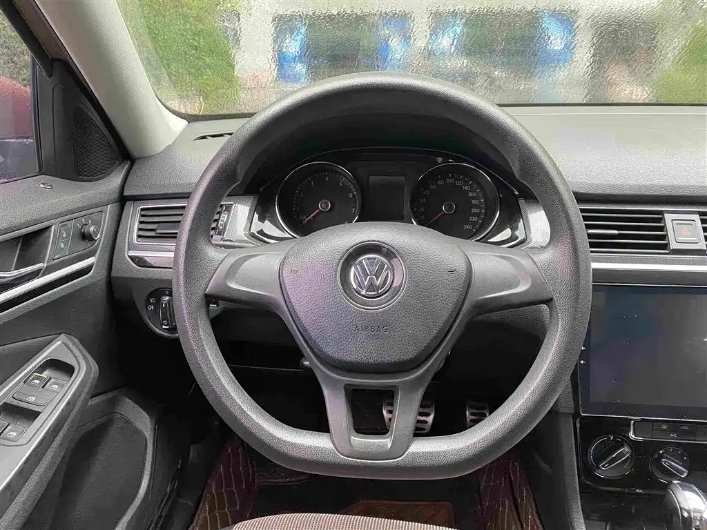 Volkswagen C-TREK 2018 2017 1.6L Automatic Comfort