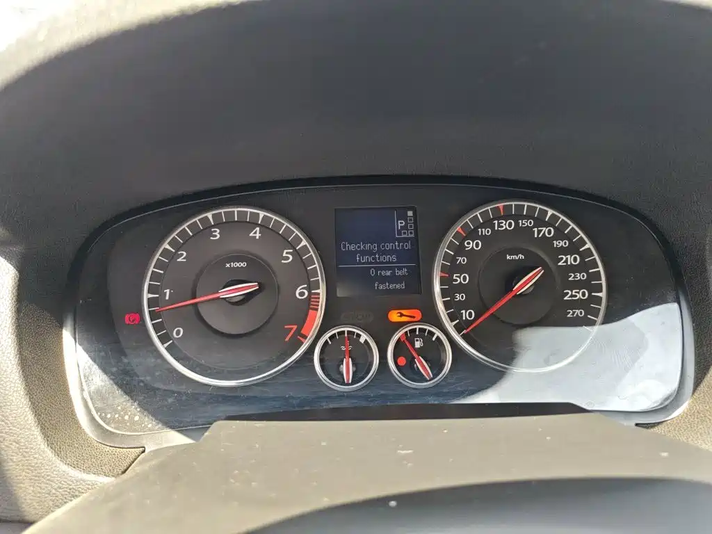 Renault Laguna 2015 2012 Coupe 2.0T Luxury Navigation Edition