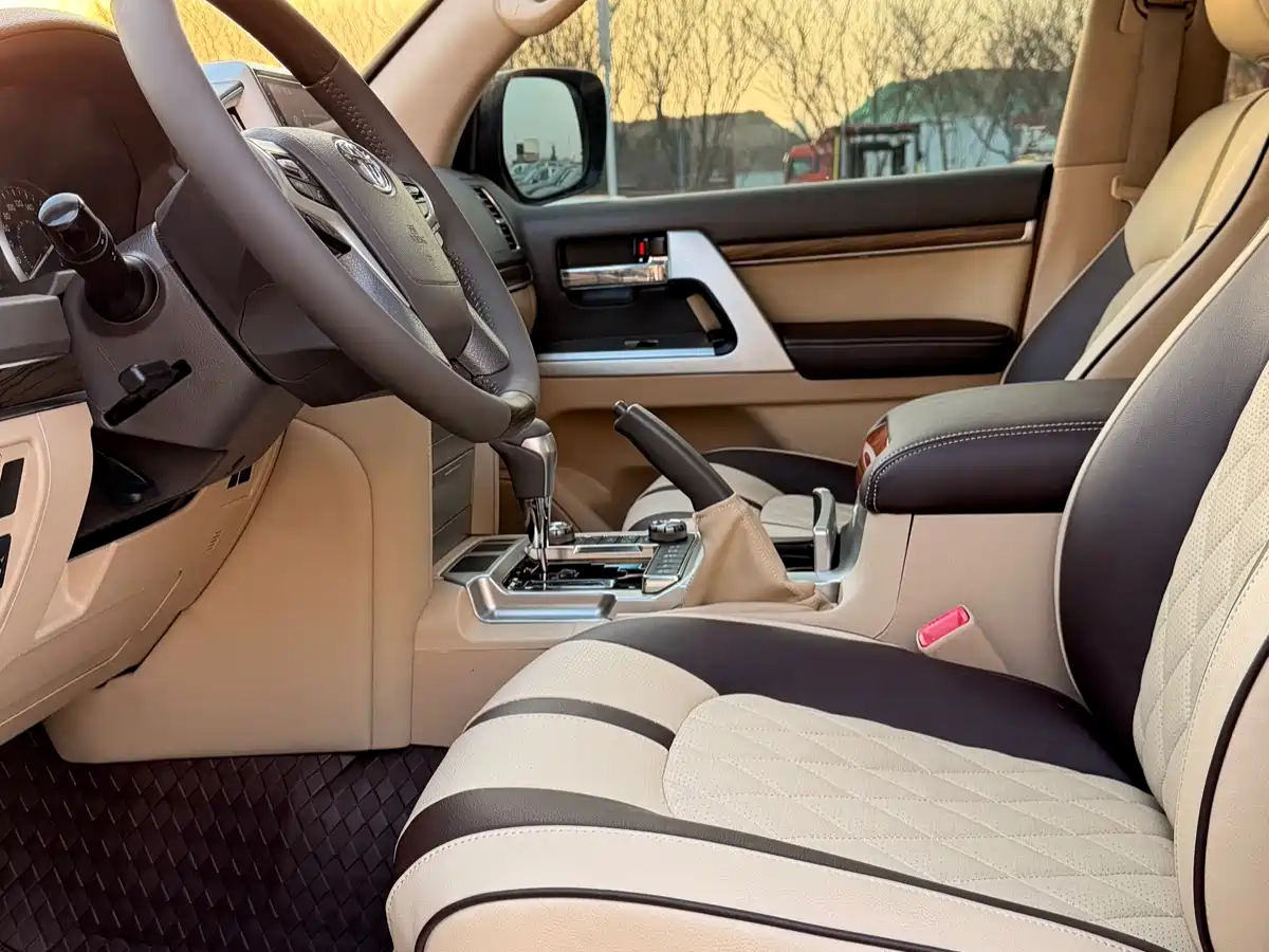 Toyota Land Cruiser 2014 2012 4.0L Automatic VX